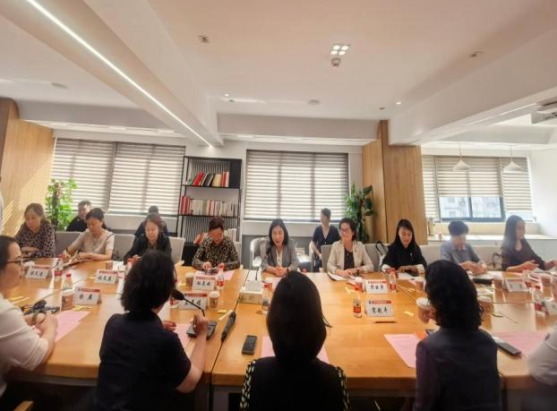 对标先进拓思路 智慧护理促发展 ——苏州市护理管理者赴浙大二院参观交流(图4) 1-26102Q43015319.png